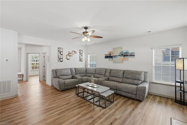 1131 Madison Lynn WAY, Chesapeake, VA 23322