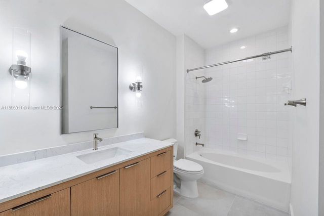 2001 Biscayne Blvd 2308, Miami, FL 33137