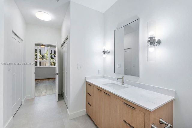 2001 Biscayne Blvd 2308, Miami, FL 33137