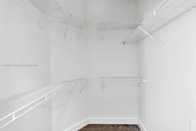 2001 Biscayne Blvd 2308, Miami, FL 33137