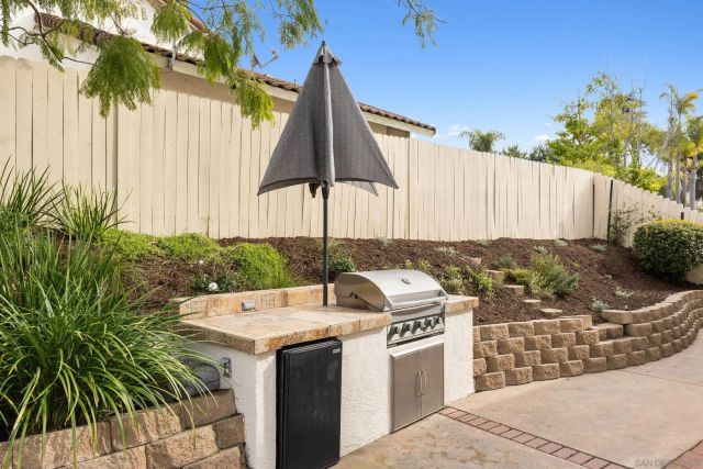 4972 Calle Sobrado, Oceanside, CA 92056