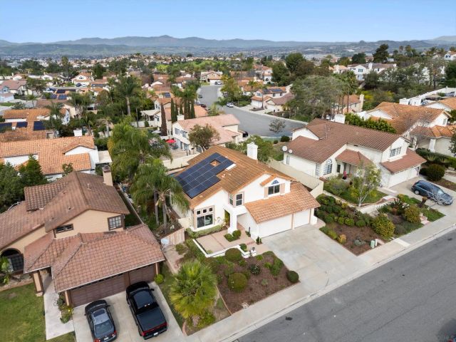 4972 Calle Sobrado, Oceanside, CA 92056