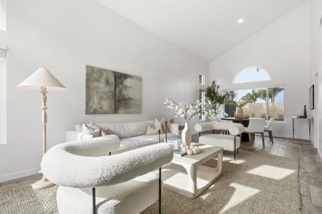 4972 Calle Sobrado, Oceanside, CA 92056