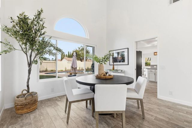 4972 Calle Sobrado, Oceanside, CA 92056