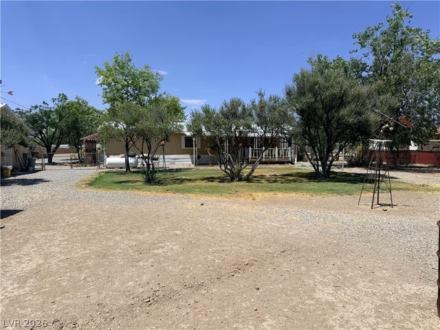1391 West Dyer Road, Pahrump, NV 89048