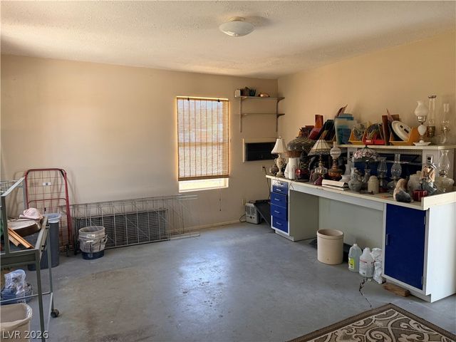 1391 West Dyer Road, Pahrump, NV 89048