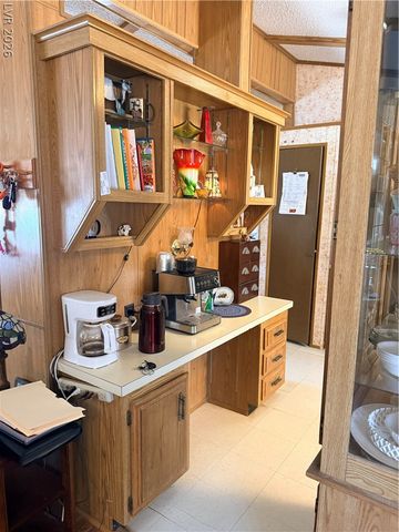 1391 West Dyer Road, Pahrump, NV 89048