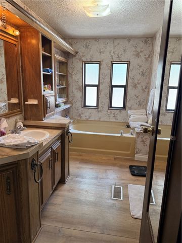 1391 West Dyer Road, Pahrump, NV 89048