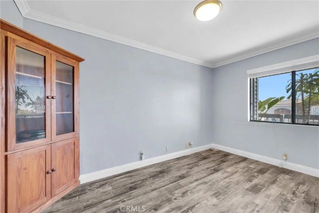 2215 Molino Avenue B, Signal Hill, CA 90755