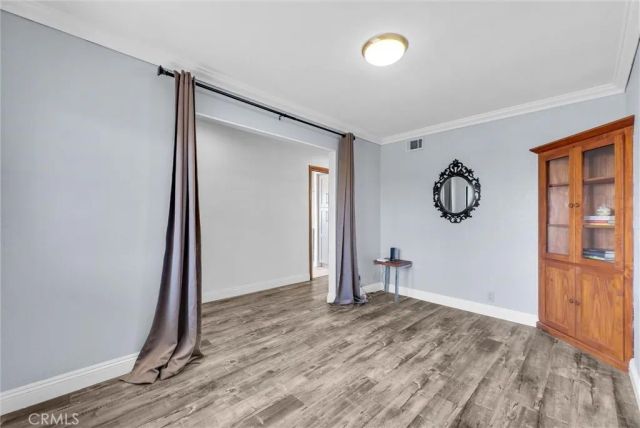 2215 Molino Avenue B, Signal Hill, CA 90755