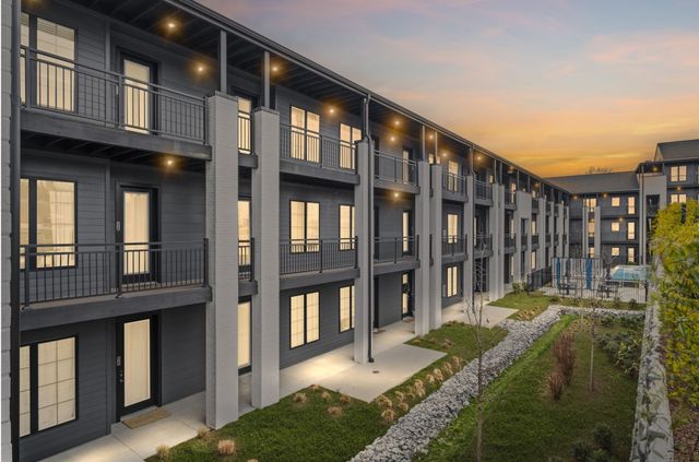 600 E Trinity Ln Unit 118, Nashville, TN 37207