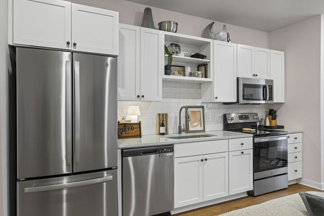 600 E Trinity Ln Unit 118, Nashville, TN 37207