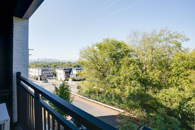 600 E Trinity Ln Unit 118, Nashville, TN 37207