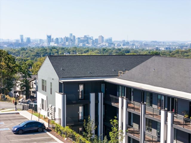 600 E Trinity Ln Unit 118, Nashville, TN 37207