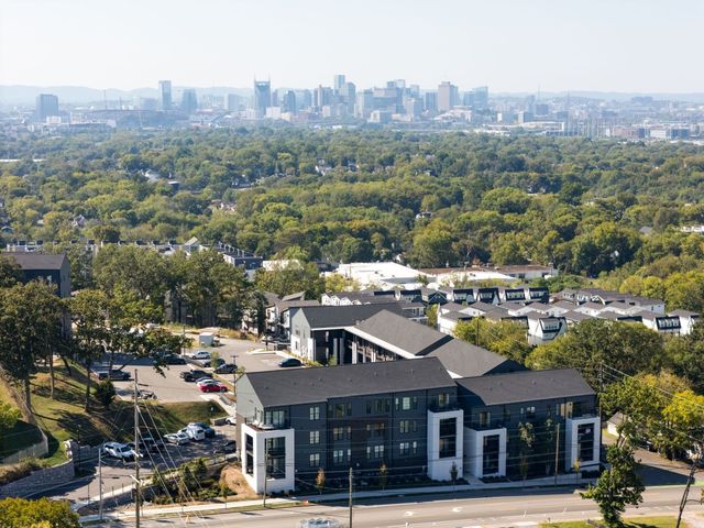 600 E Trinity Ln Unit 118, Nashville, TN 37207