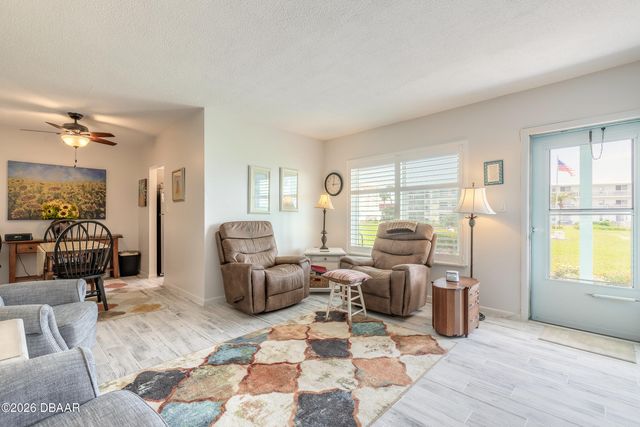 3015 N Halifax Ave Apt C7, Daytona Beach, FL 32118