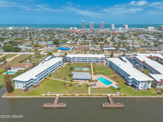 3015 N Halifax Ave Apt C7, Daytona Beach, FL 32118