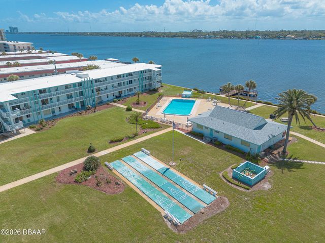 3015 N Halifax Ave Apt C7, Daytona Beach, FL 32118