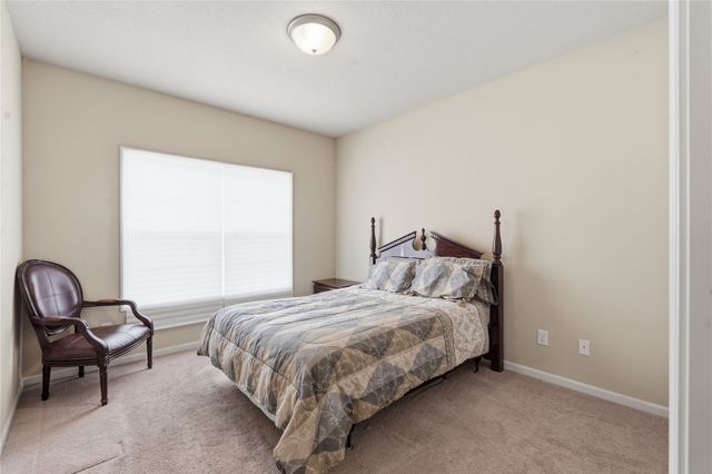 1717 90th Street, West Des Moines, IA 50266