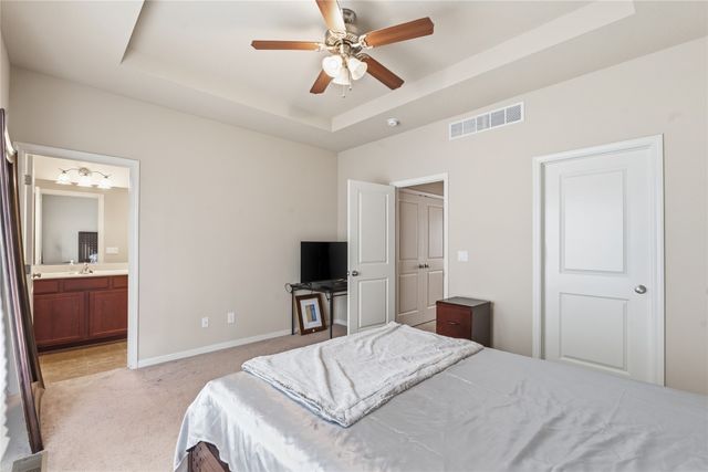 1717 90th Street, West Des Moines, IA 50266