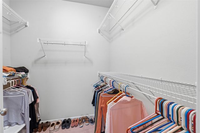 1717 90th Street, West Des Moines, IA 50266