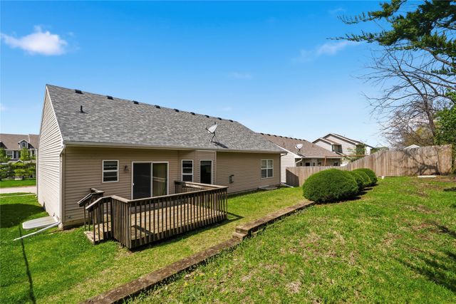 1717 90th Street, West Des Moines, IA 50266