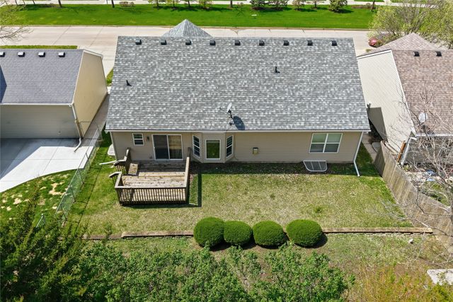 1717 90th Street, West Des Moines, IA 50266