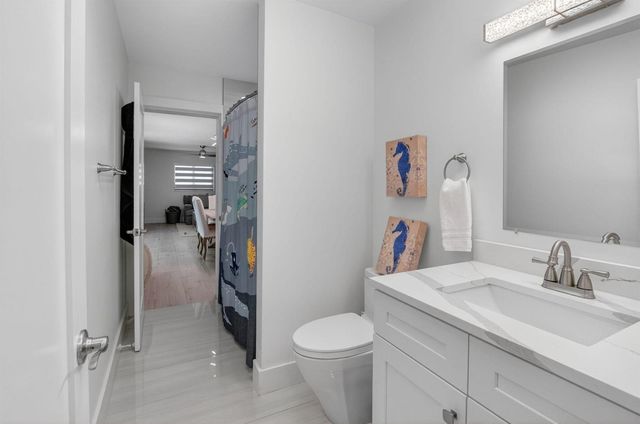658 NW 7th Avenue, Boca Raton, FL 33486