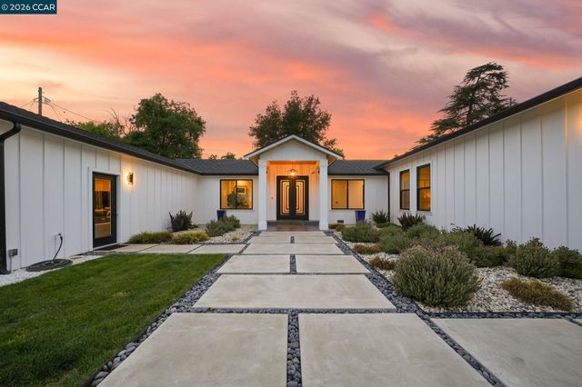 40 Mcguire Dr, Walnut Creek, CA 94596