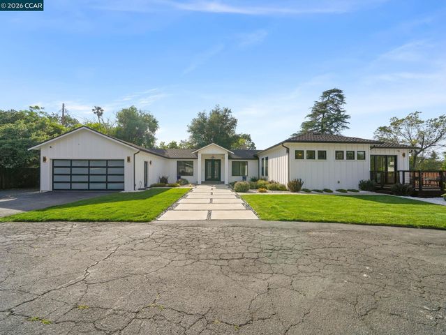 40 Mcguire Dr, Walnut Creek, CA 94596