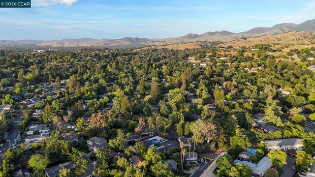 40 Mcguire Dr, Walnut Creek, CA 94596
