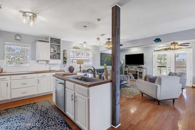 5047 Colorado Street, Bay Saint Louis, MS 39520