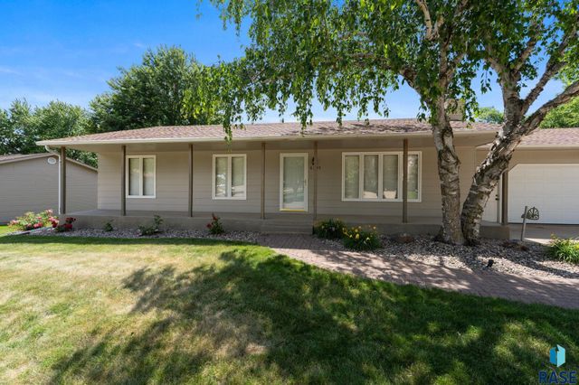 4305 S Highland Ave Avenue, Sioux Falls, SD 57103