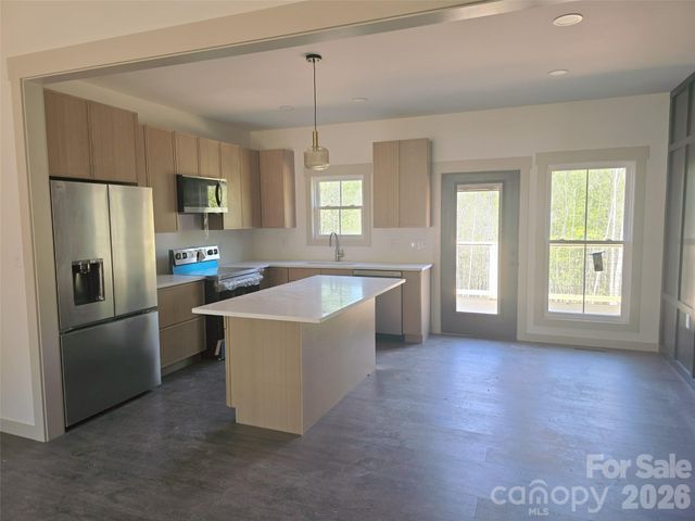 98 Lexxi Lane, Tryon, NC 28782