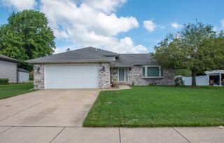 13100 Snowberry Lane, St. John, IN 46373