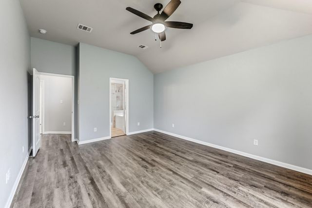 148 Emery Oak Way, Huntsville, TX 77320