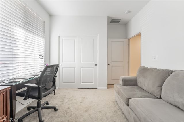 10216 Chrysolite Place, Las Vegas, NV 89143