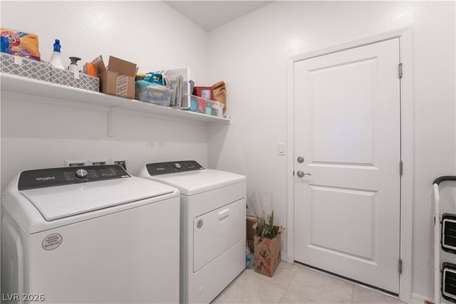 10216 Chrysolite Place, Las Vegas, NV 89143