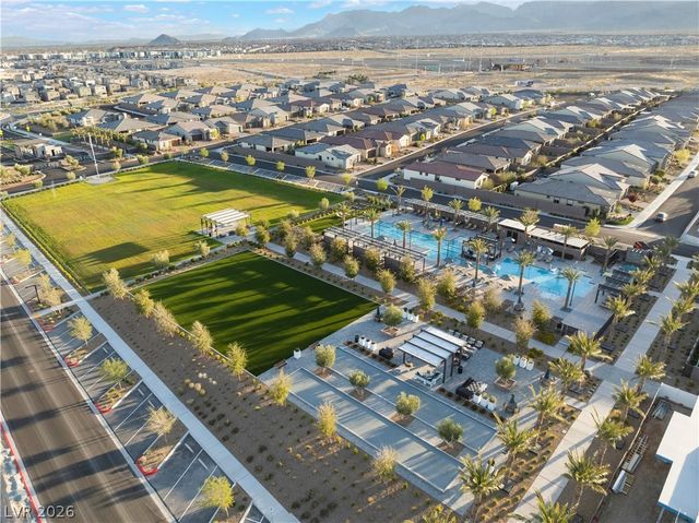 10216 Chrysolite Place, Las Vegas, NV 89143