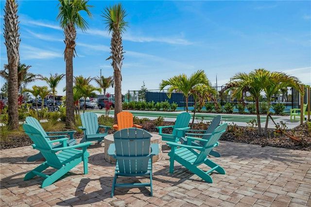 327 Sovereign ST, Punta Gorda, FL 33982