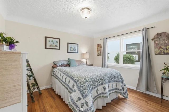 3736 Lemon, Long Beach, CA 90807