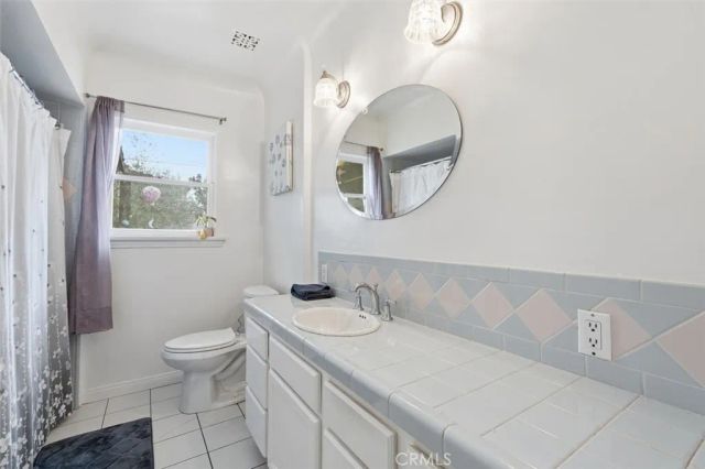 3736 Lemon, Long Beach, CA 90807