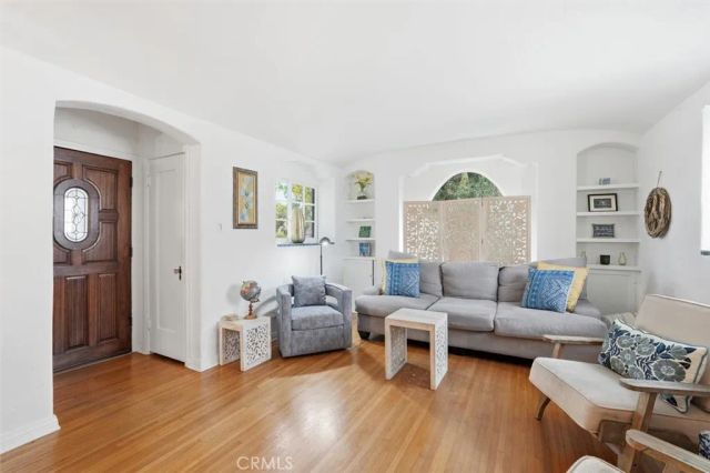 3736 Lemon, Long Beach, CA 90807