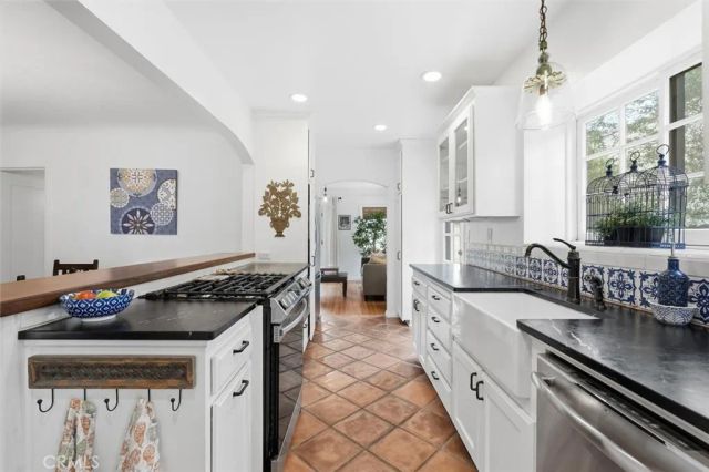 3736 Lemon, Long Beach, CA 90807