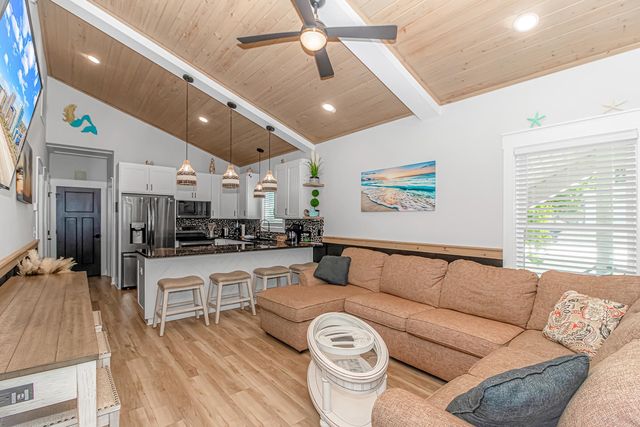 6001-1841 S Kings Hwy., Myrtle Beach, SC 29575