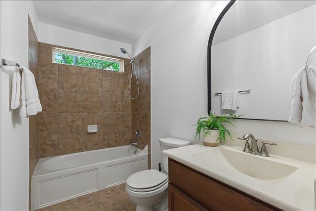 10209 Deer Chase TRL, Austin, TX 78747