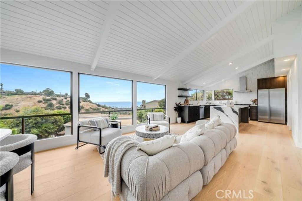 1450 Terrace Way, Laguna Beach, CA 92651