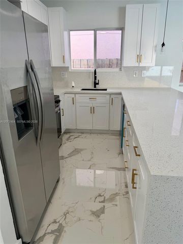 3401 NE 4th Street, Homestead, FL 33033