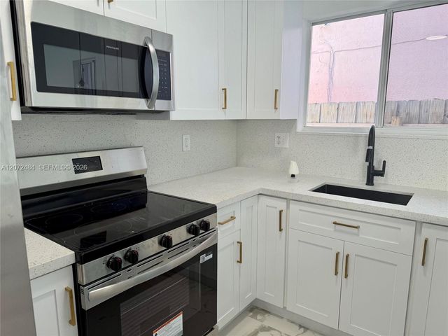 3401 NE 4th Street, Homestead, FL 33033