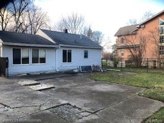 2118 Milverton Drive, Troy, MI 48083